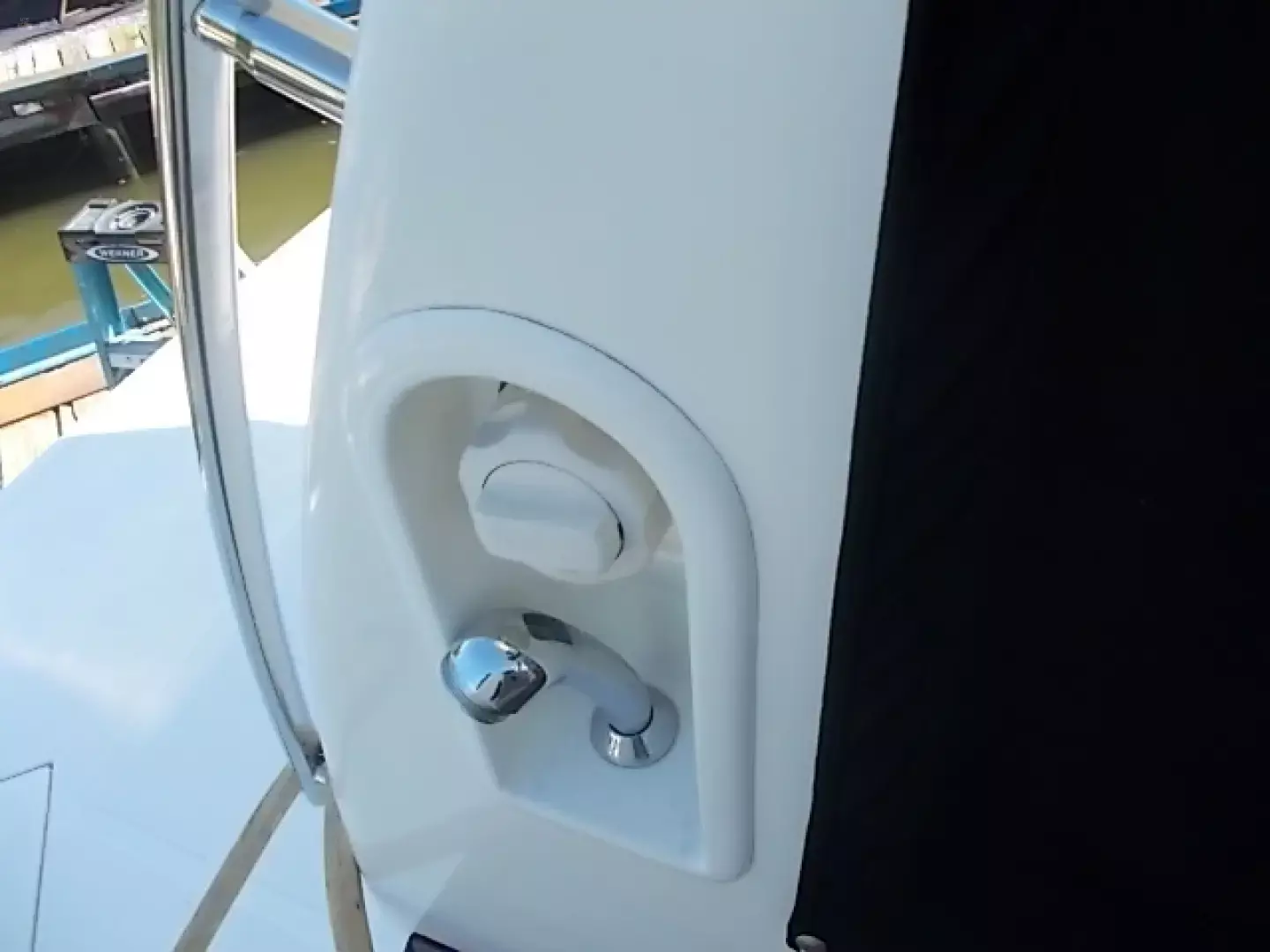 Thumbnail von Azimut 46