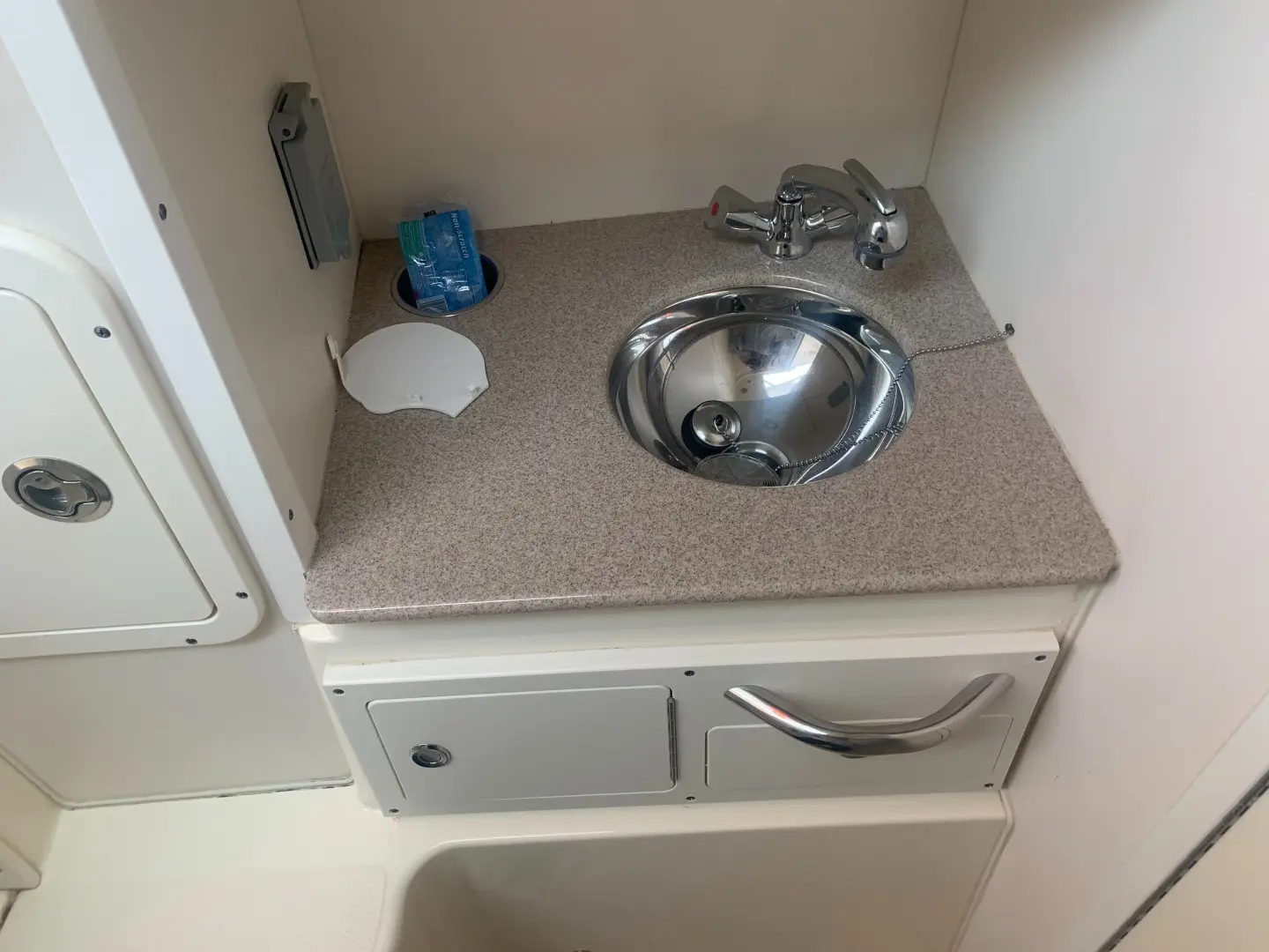 Thumbnail von World Cat 320 EC