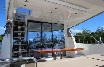 Thumbnail von Prestige 550 Proteus