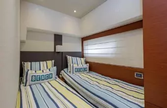 Thumbnail von Prestige 550 Proteus