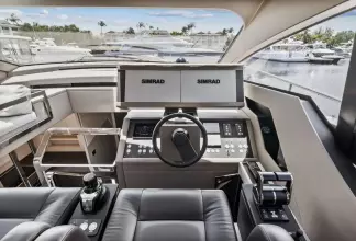 Thumbnail von Pershing 7X