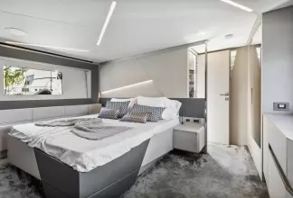 Thumbnail von Pershing 7X