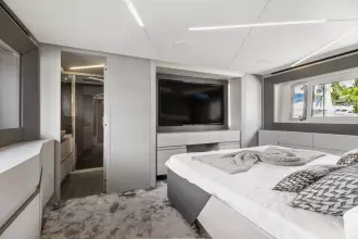 Thumbnail von Pershing 7X