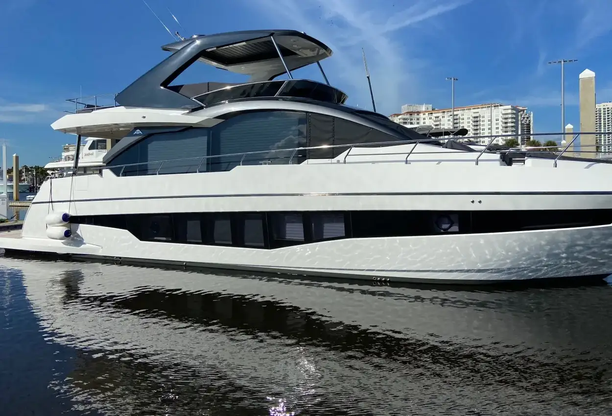 Thumbnail von Astondoa 66 Flybridge AgroDolce