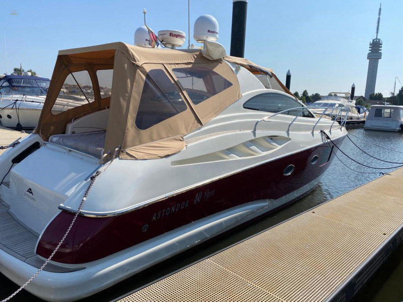 Thumbnail von Astondoa (ES) Astondoa 40 Open