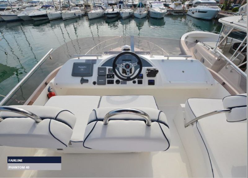 Thumbnail von Fairline (GB) Fairline Phantom 40