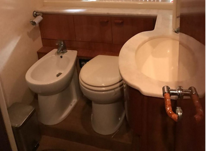 Thumbnail von Ferretti 72 Fly