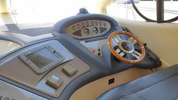 Thumbnail von Azimut 46 Fly