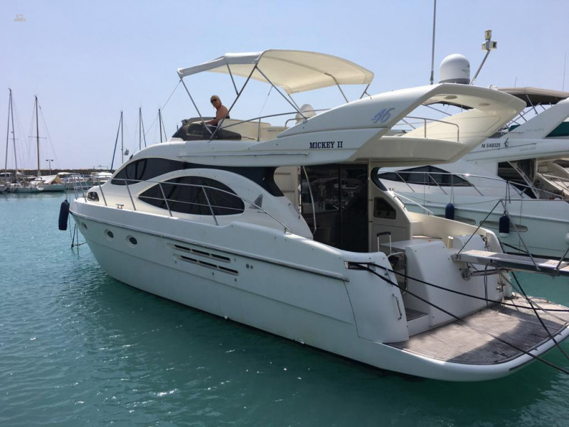 Azimut 46 
