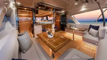 Thumbnail von Riviera 68 Sports Motor Yacht