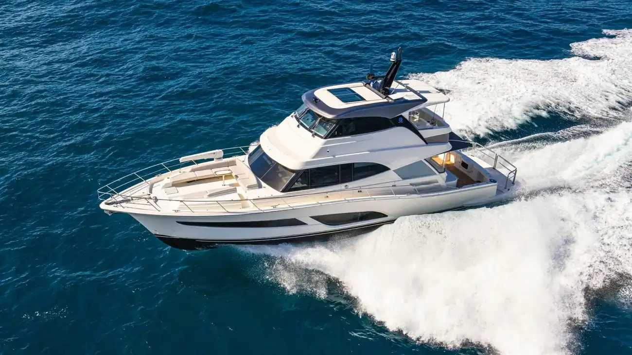 Riviera 64 Sports Motor Yacht