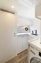 Thumbnail von Riviera 64 Sports Motor Yacht