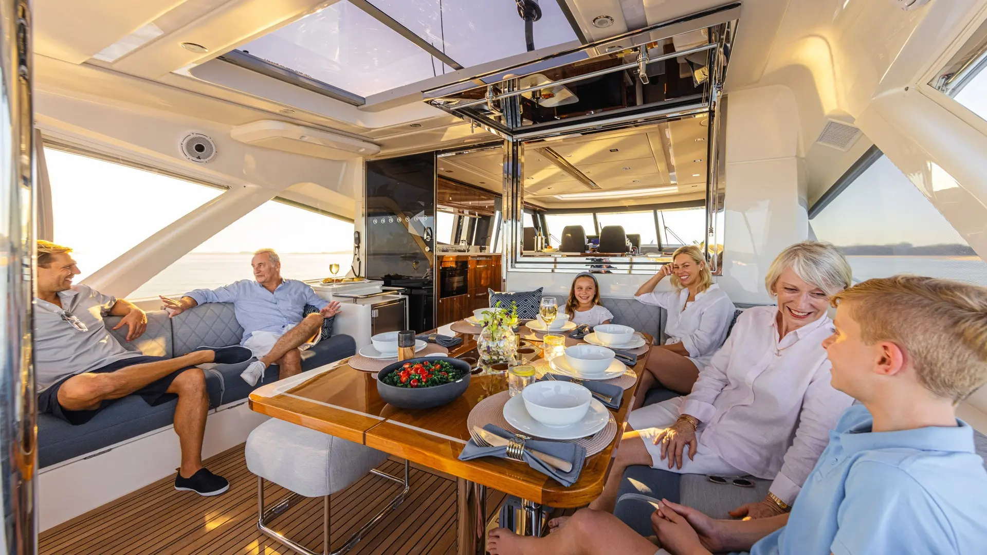 Thumbnail von Riviera 645 Suv