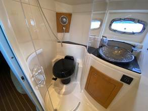 Thumbnail von Larson Boats (US) Larson 370  Day Cruiser, Hardtop