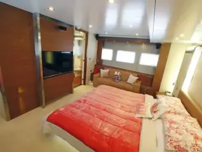 Thumbnail von Avangard 42M