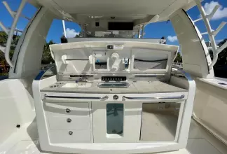 Thumbnail von Boston Whaler 420 Outrage