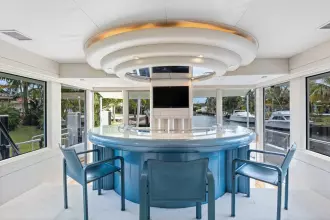 Thumbnail von Oceanfast Motor Yacht Highline