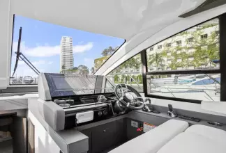 Thumbnail von Cruisers Yachts 50 Cantius