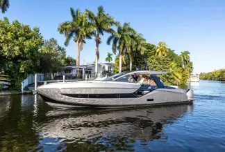 Thumbnail von Azimut Atlantis Verve 47