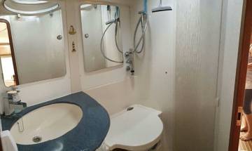 Thumbnail von Bavaria (DE) Bavaria 380 Sporttop