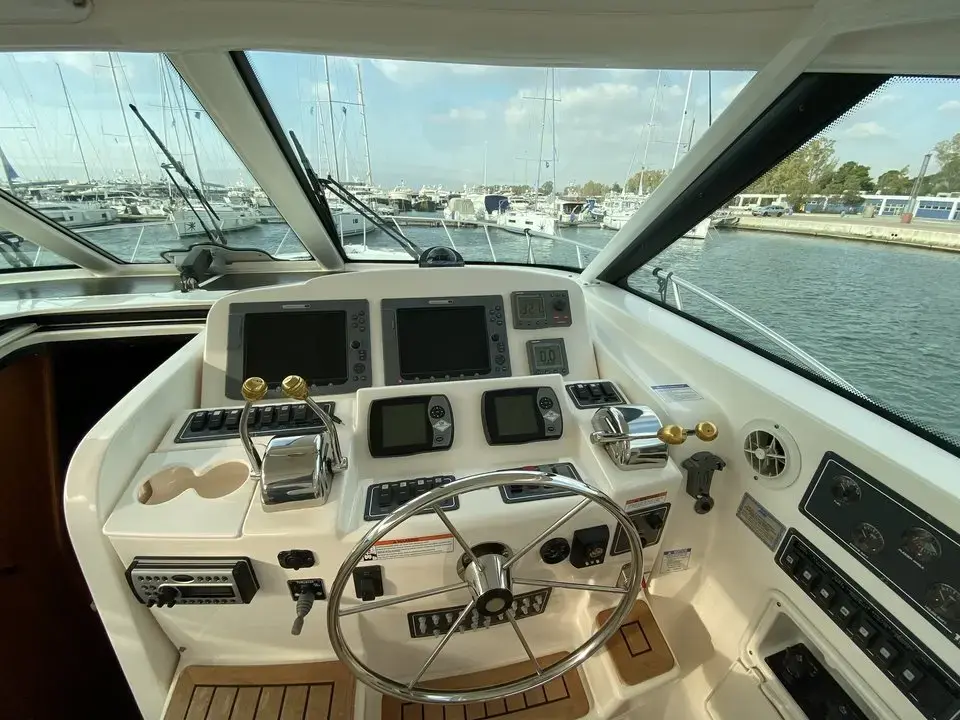 Thumbnail von Tiara Yachts 42