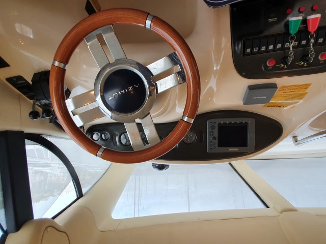 Thumbnail von Azimut 42 Fly