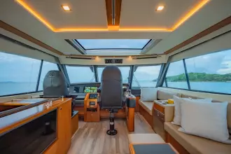 Thumbnail von Riviera 68 Sports Motor Yacht Fat Boy