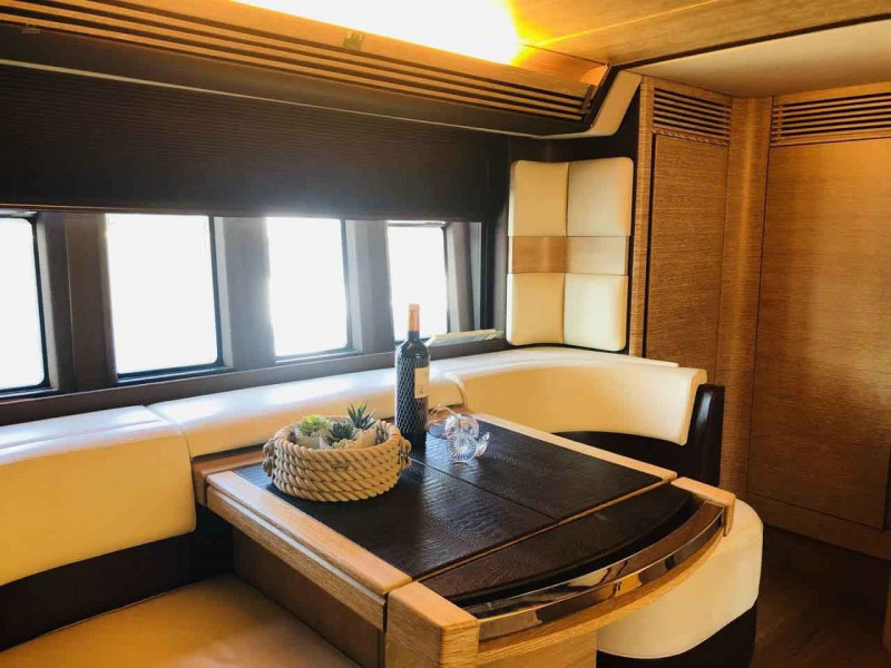 Thumbnail von Azimut 64 Fly