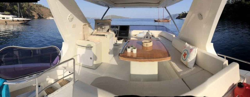 Thumbnail von Azimut 64 Fly