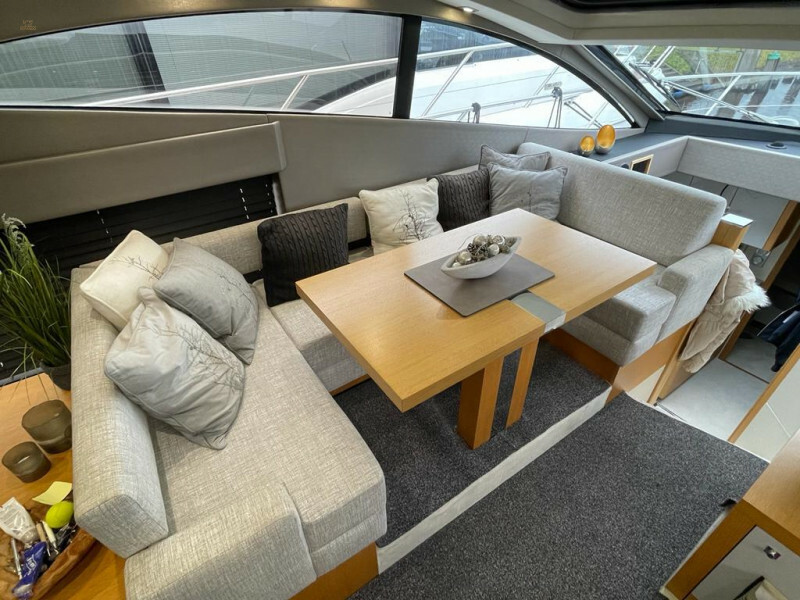 Thumbnail von Sunseeker (UK) Sunseeker Predator 53