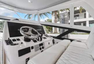 Thumbnail von Intrepid 438 Evolution Salty Dog