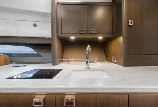 Thumbnail von Intrepid 438 Evolution Salty Dog