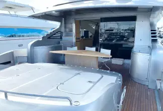 Thumbnail von Pershing 90