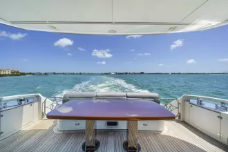 Thumbnail von Marquis 65 Off The Grid