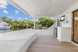 Thumbnail von Jefferson Starship Pilothouse