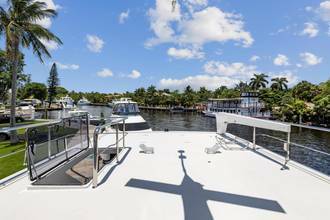 Thumbnail von Jefferson Starship Pilothouse