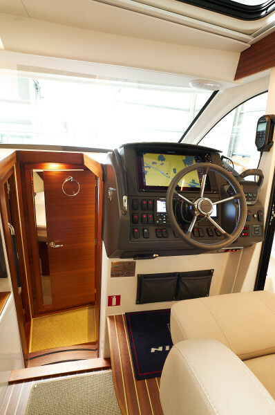 Thumbnail von Nimbus (SE) Nimbus 365 Coupe