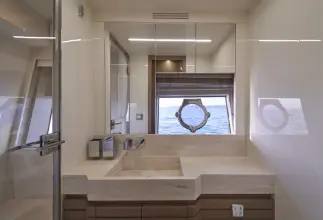 Thumbnail von Astondoa 52 Flybridge