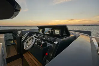 Thumbnail von Astondoa 100 Century