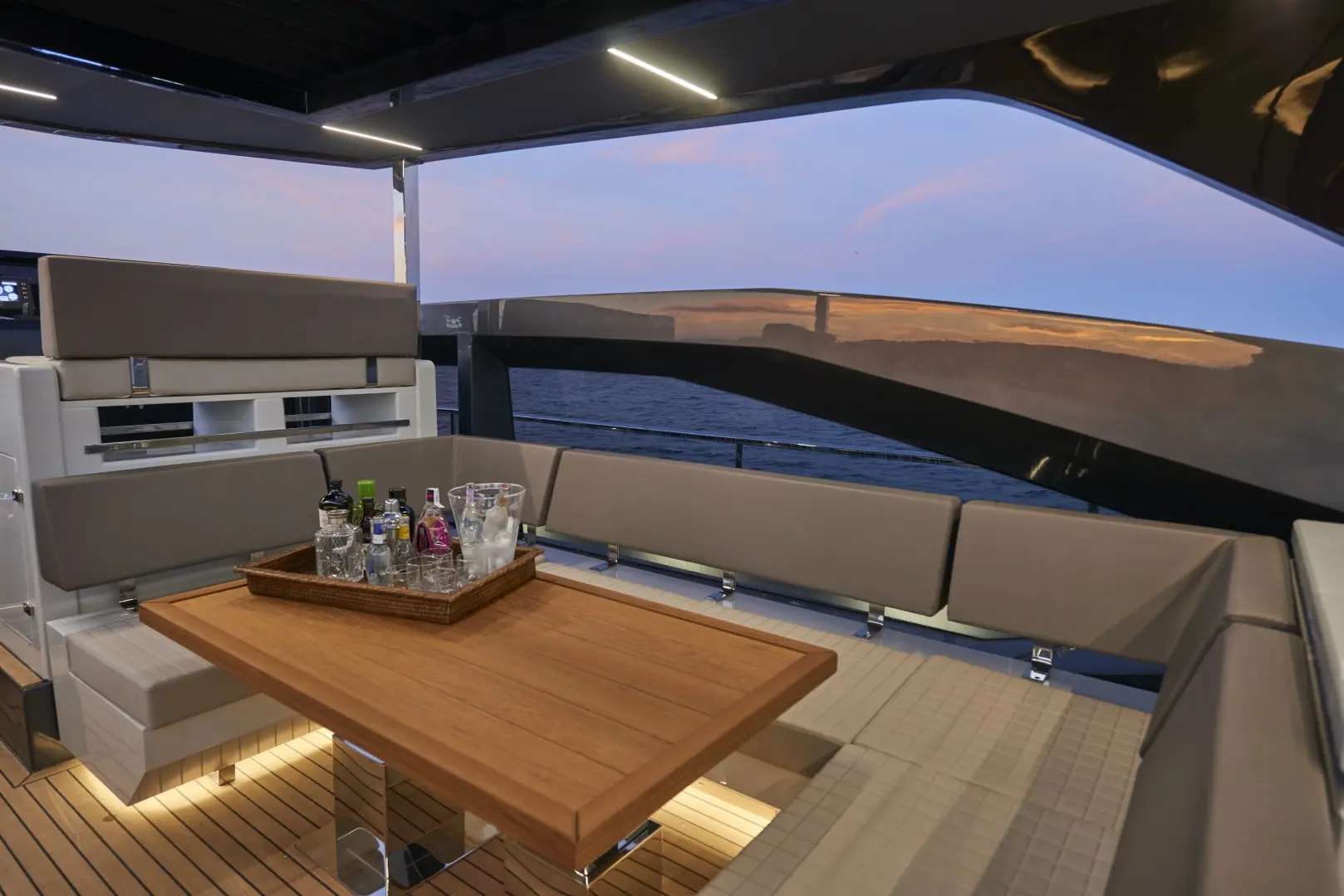 Thumbnail von Astondoa 100 Century