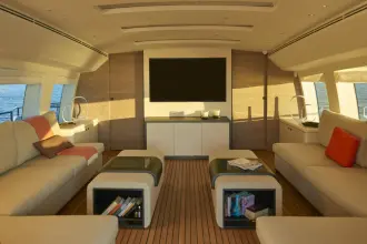 Thumbnail von Astondoa 110 Century