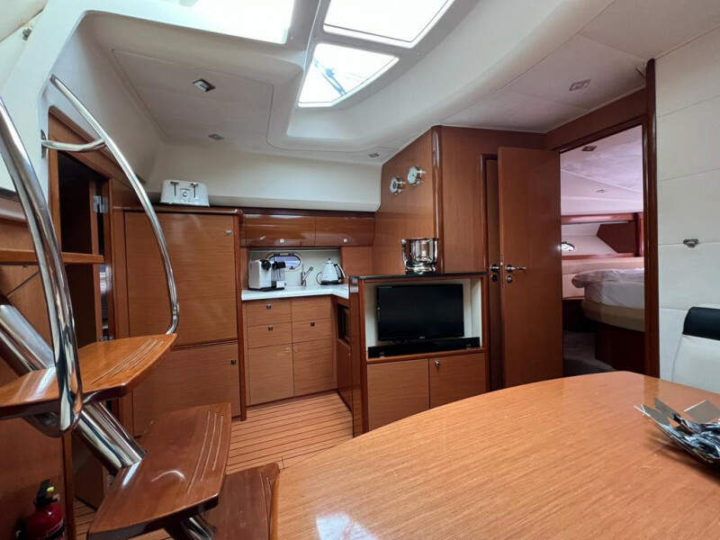 Thumbnail von Jeanneau (FR) Jeanneau 42S