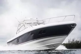 Thumbnail von Intrepid 475 Sport Yacht LUMA IV