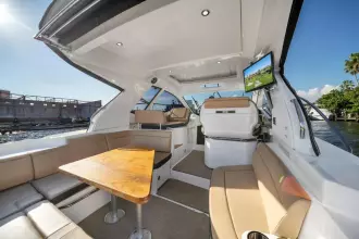 Thumbnail von Sea Ray 350 Sundancer Coupe