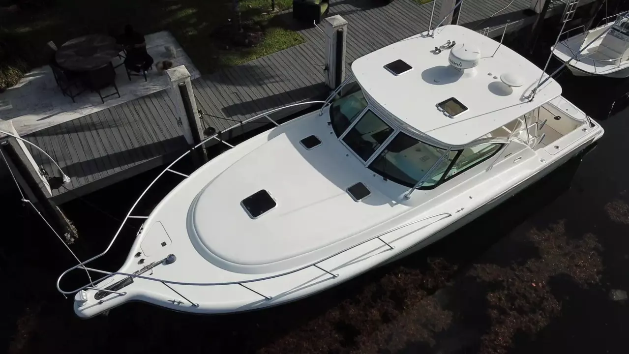 Tiara Yachts 3800 Open Reel Knotty