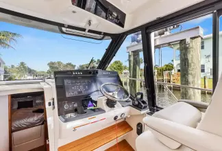 Thumbnail von Boston Whaler 405 Conquest Lobo Del Mar II