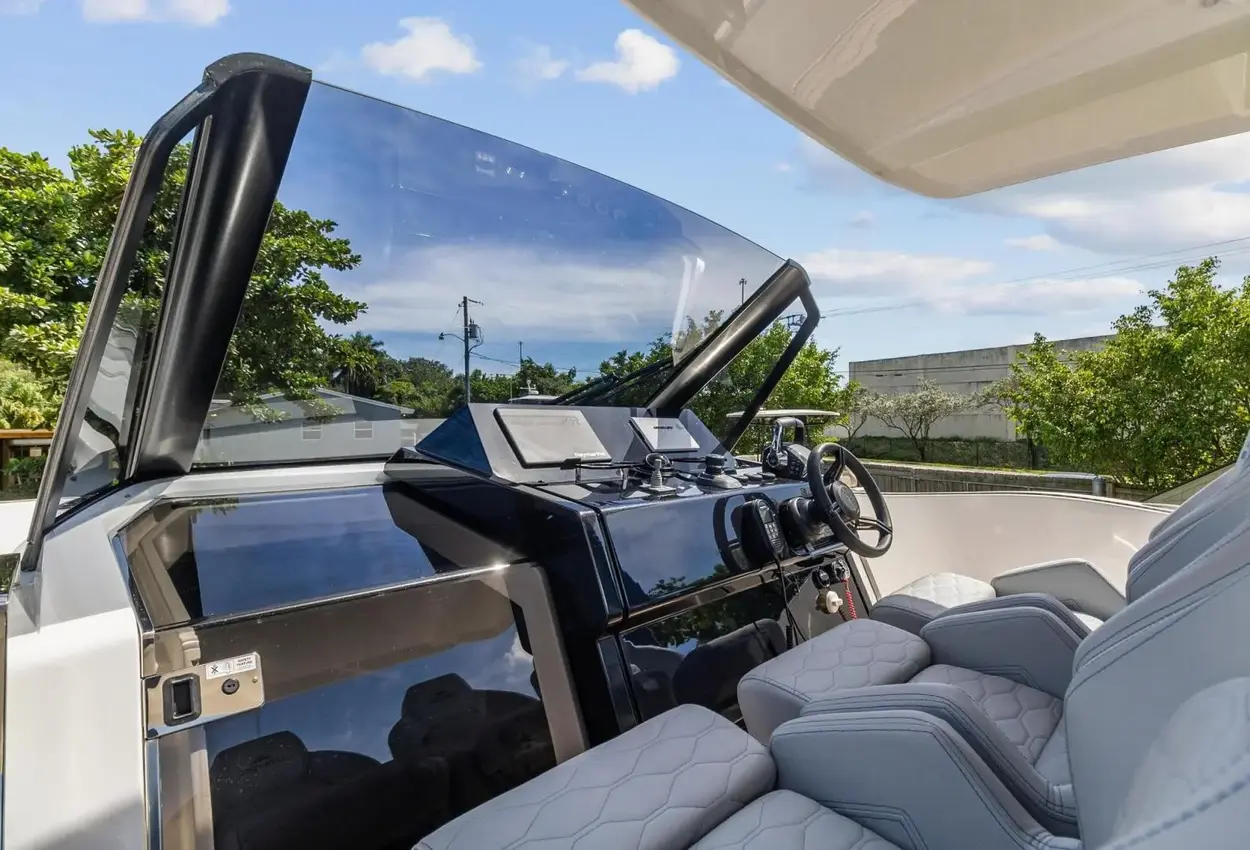 Thumbnail von Astondoa 377 Coupe Outboard