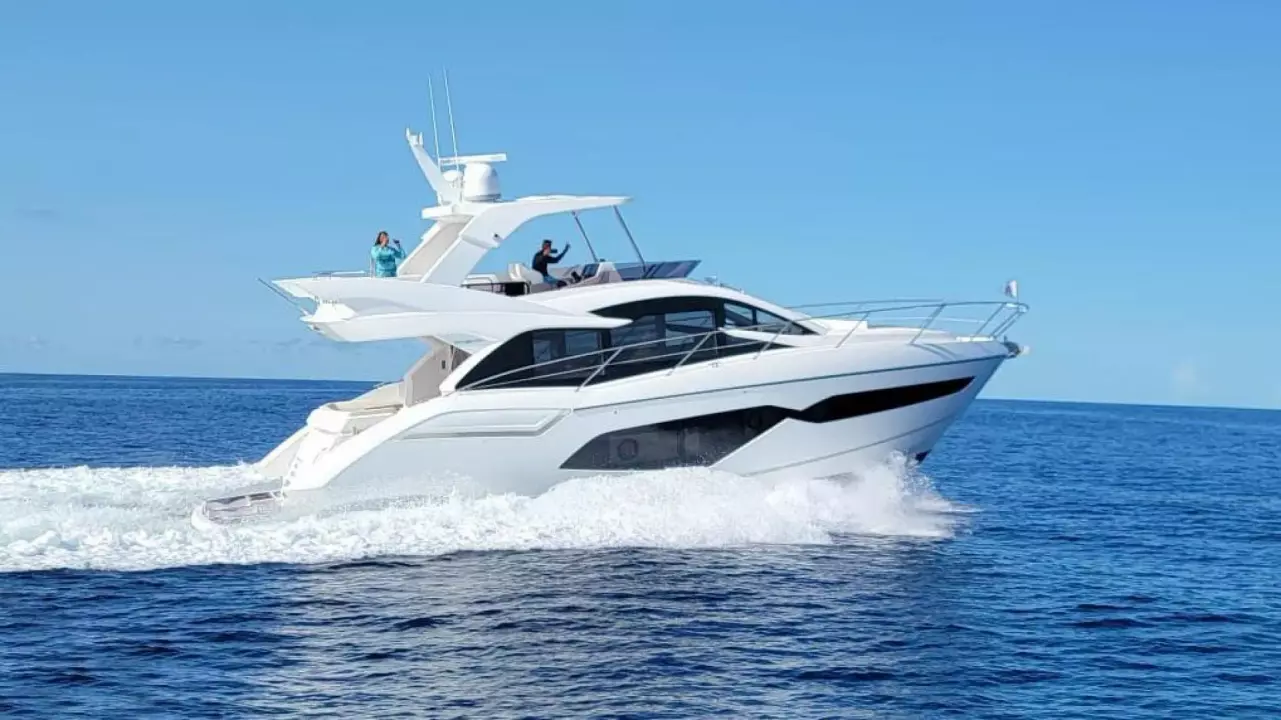 Sunseeker Manhattan 52