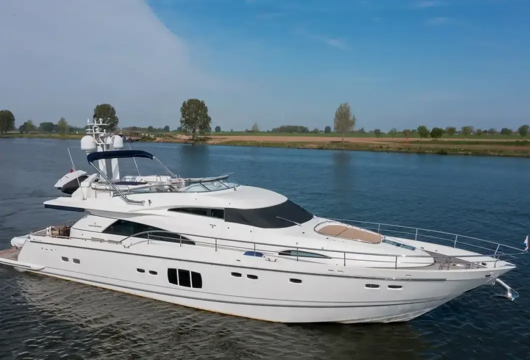 Fairline Squadron 78