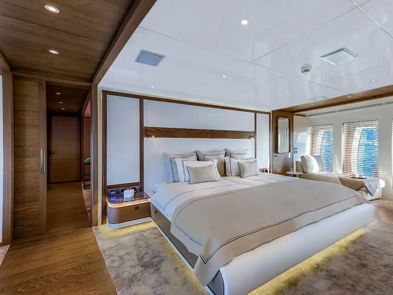 Thumbnail von Cmb Yachts 47 M